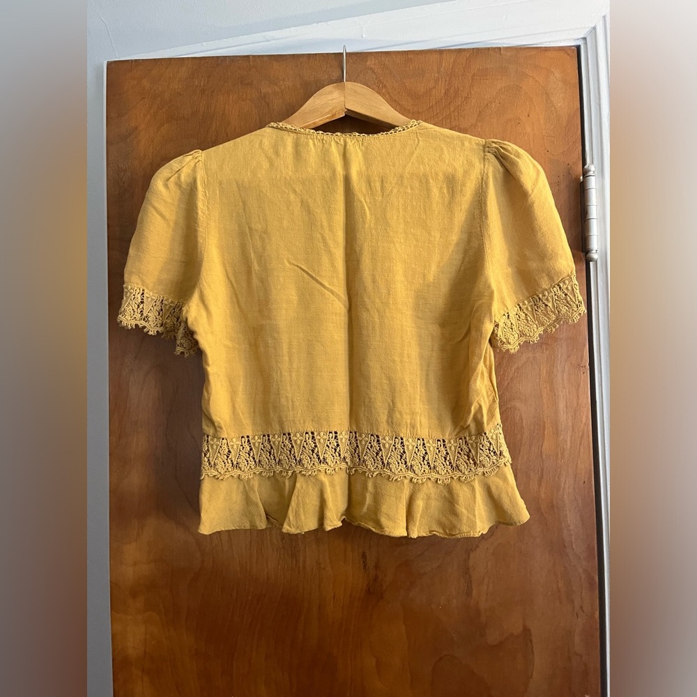 Revolve Blouse - Picture 3 of 3
